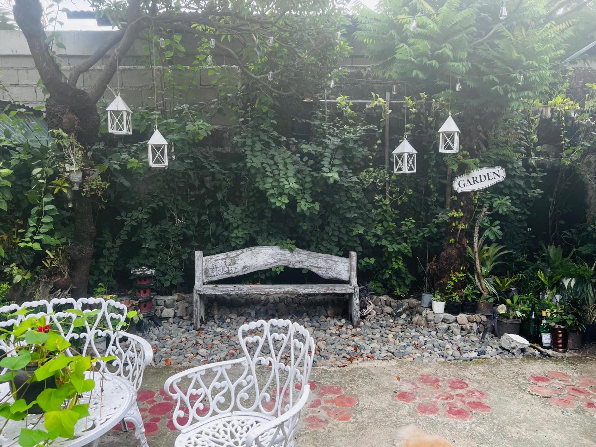 Anton & Isabel Homestay *